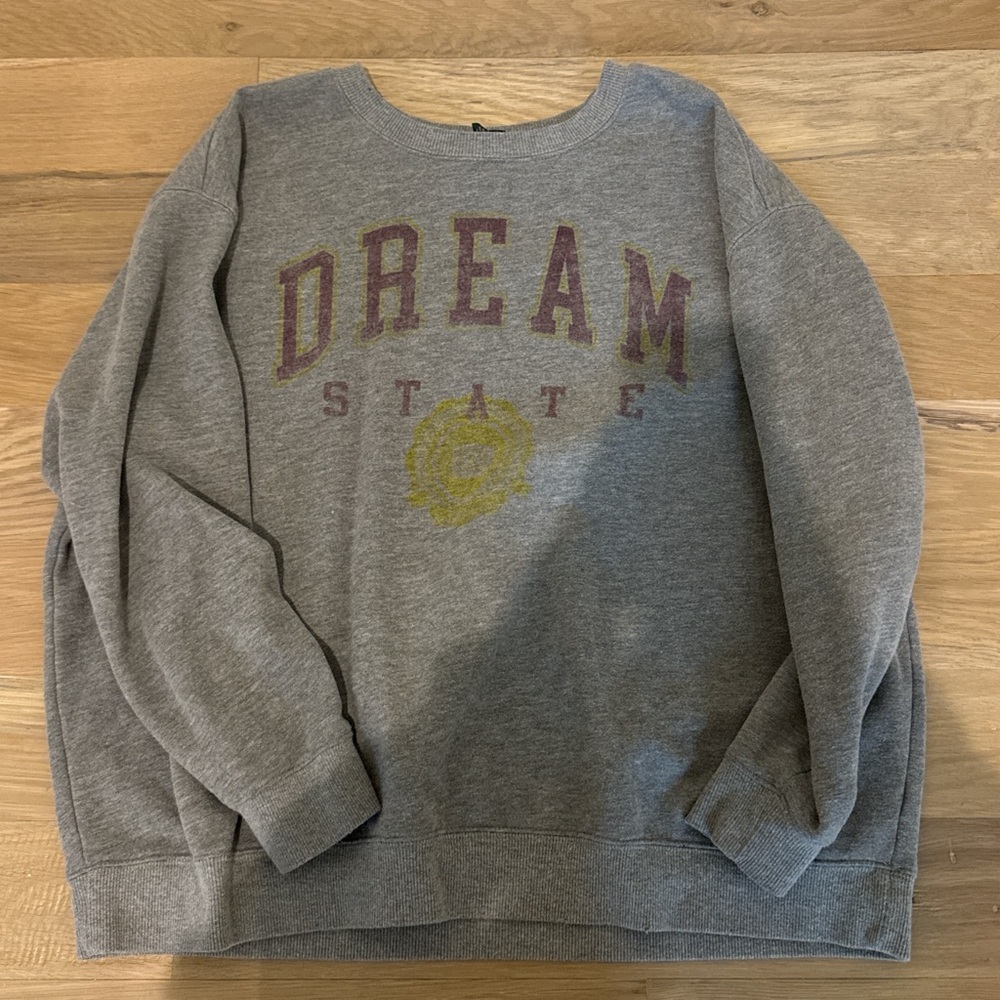 “dream state” target crew neck